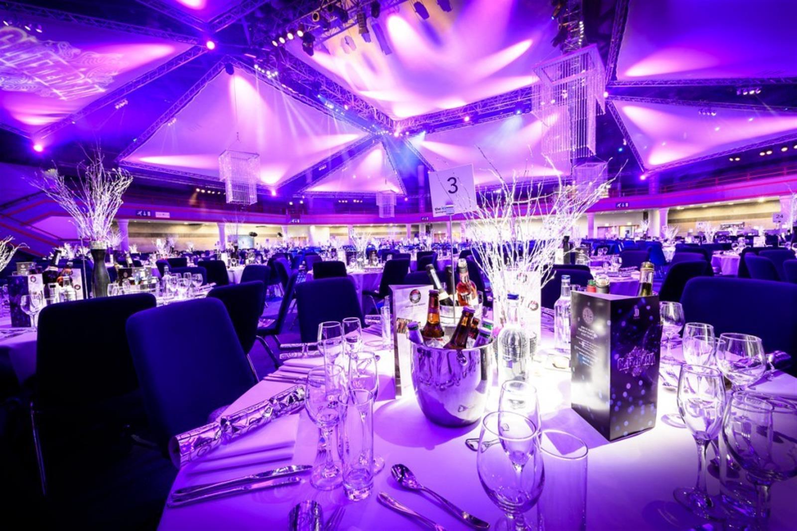 tips for planning the 2017 Christmas party